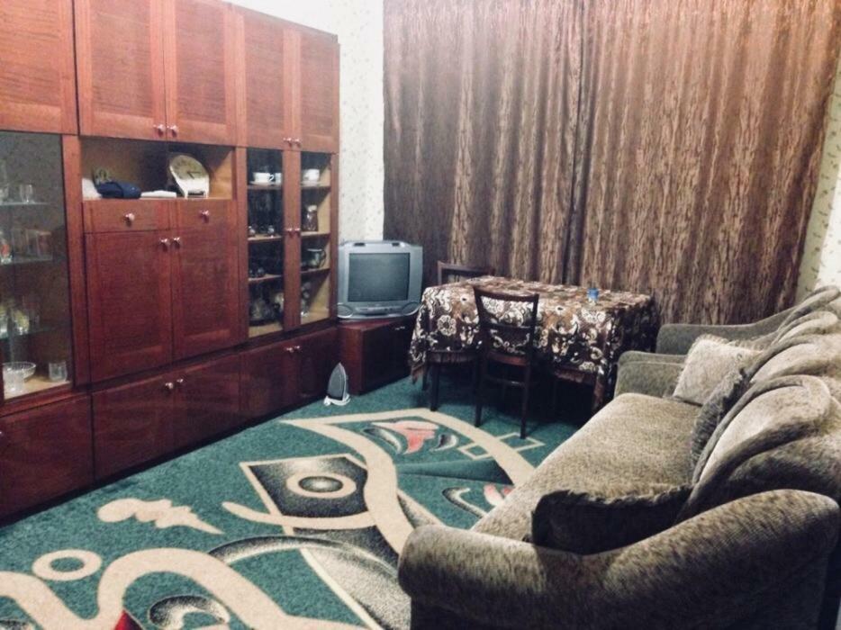 Уютная Двухкомнатная Квартира Umanʼ المظهر الخارجي الصورة